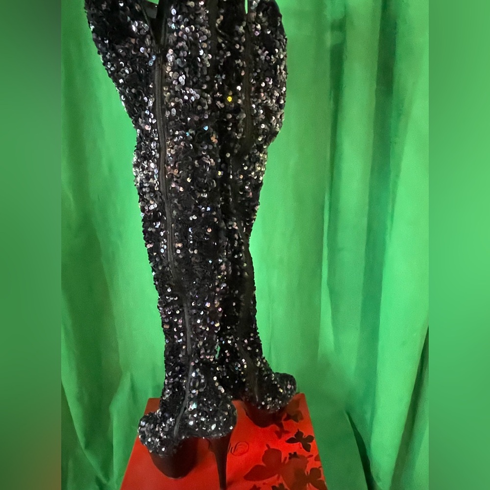 Adore Sparkling Pleaser Heel in Purple